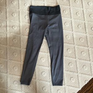 EUC Vuori ribbed leggings